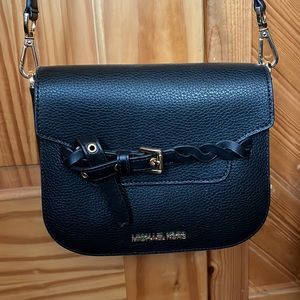 Michael Kors small shoulder bag, like new